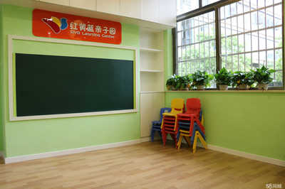 婁星區(qū)三原色教育信息咨詢 點(diǎn)亮成長(zhǎng)之路的專業(yè)教育伙伴